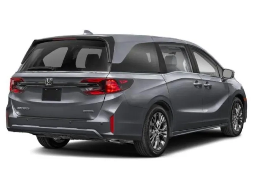 2026 Honda Odyssey Touring photo 1