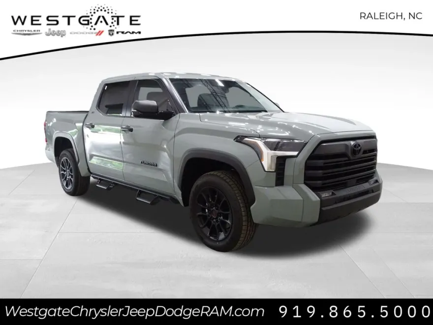 2024 Toyota Tundra SR5 photo 1