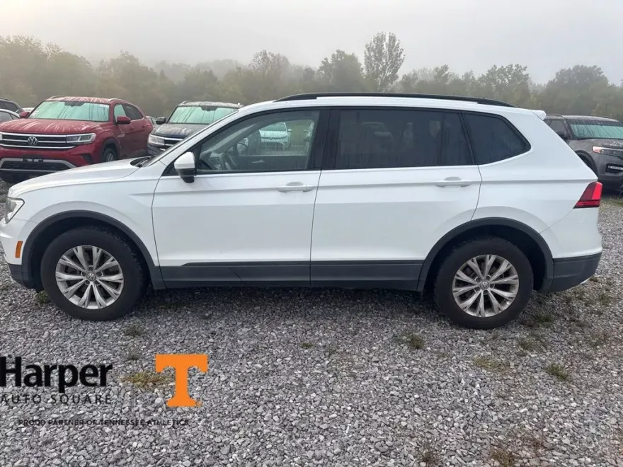 2020 Volkswagen Tiguan S photo 1
