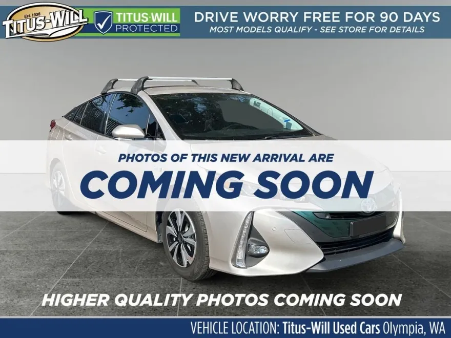 2017 Toyota Prius Prime Advanced photo 1