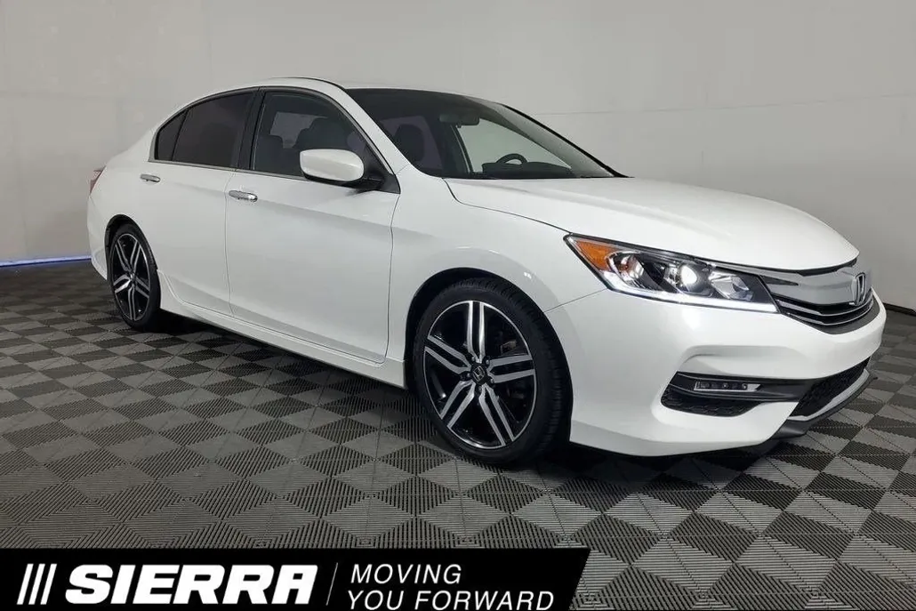 2017 Honda Accord Sport photo 1
