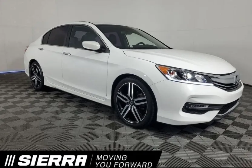 2017 Honda Accord Sport photo 1
