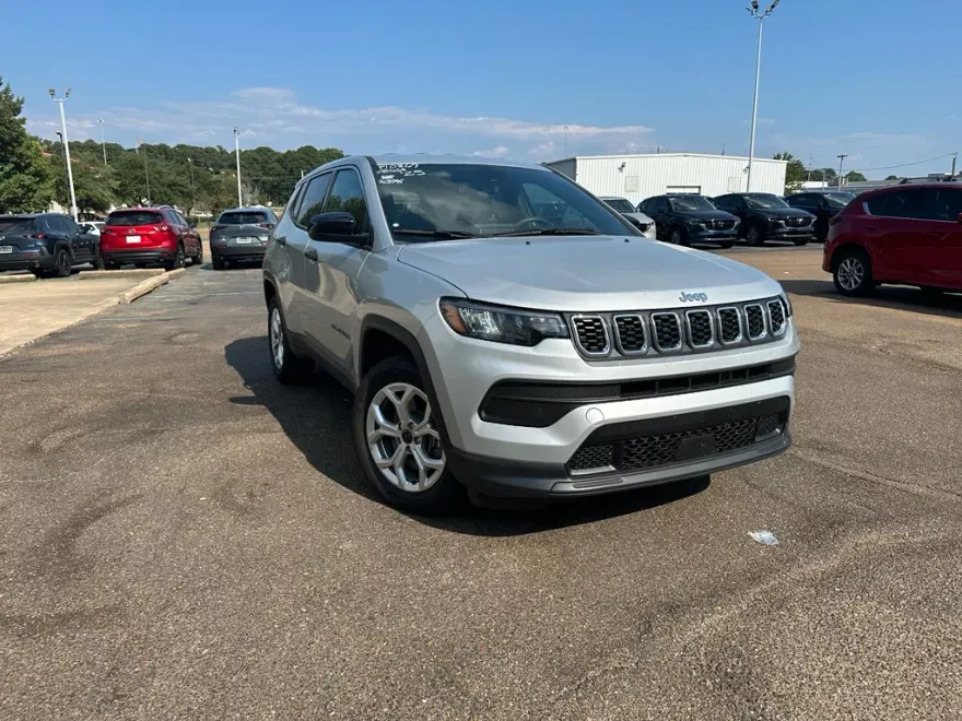 2025 Jeep Compass Sport photo 1