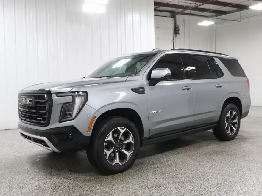 2025 Gmc Yukon AT4 Ultimate photo 1
