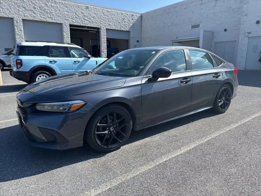 2022 Honda Civic Sport photo 1