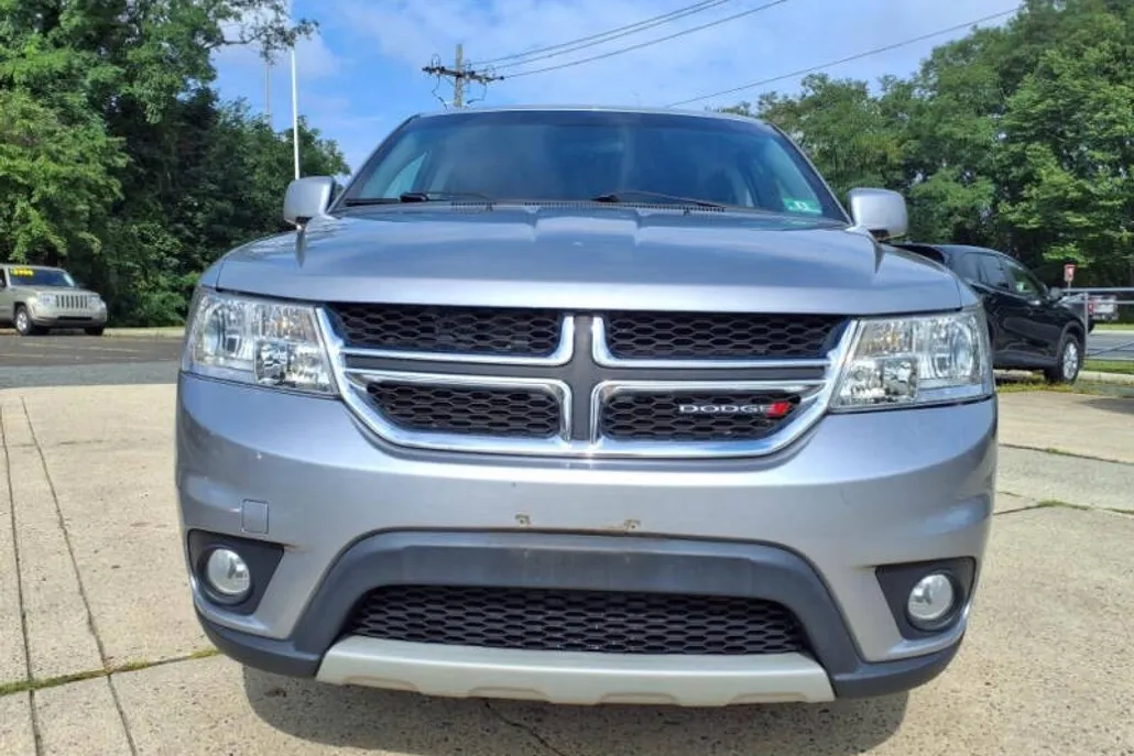 2016 Dodge Journey SXT photo 1