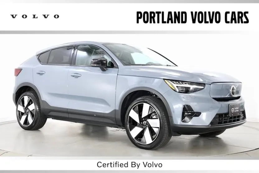 2023 Volvo C40 Recharge Ultimate photo 1