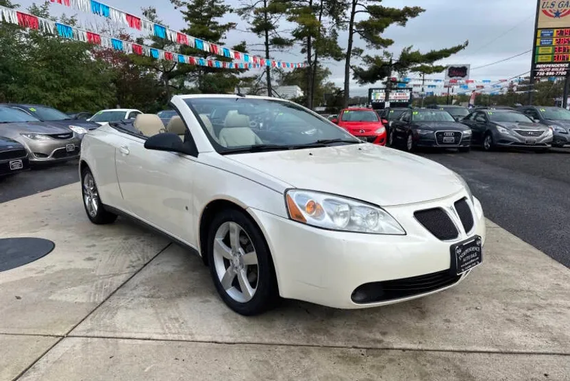 2009 Pontiac G6 GT photo 1