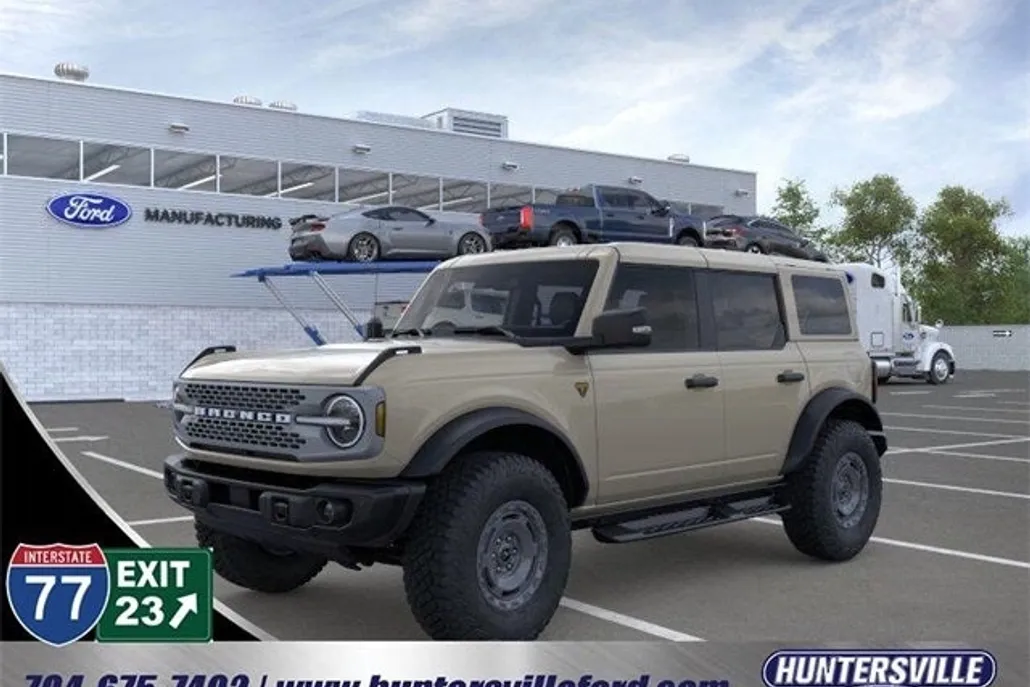2025 Ford Bronco Badlands photo 1