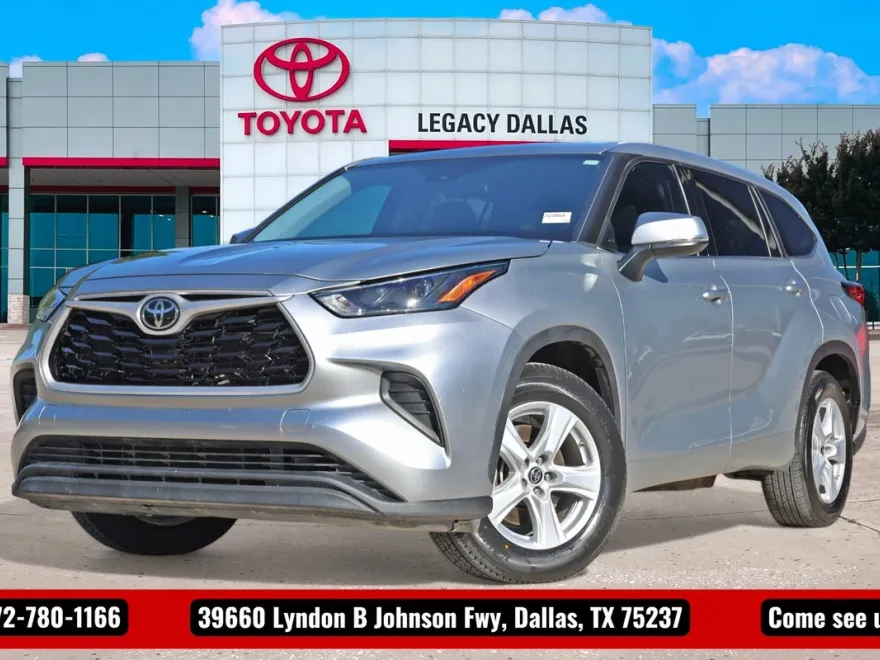 2022 Toyota Highlander L photo 1