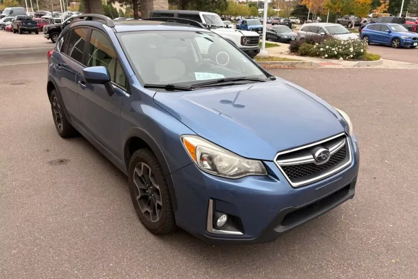 2017 Subaru Crosstrek 2.0i Premium photo 1