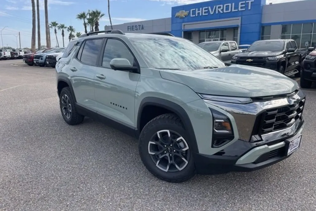 2026 Chevrolet Equinox ACTIV photo 1