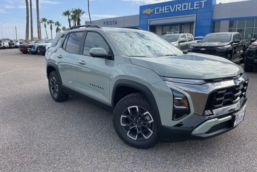 2026 Chevrolet Equinox ACTIV photo 1