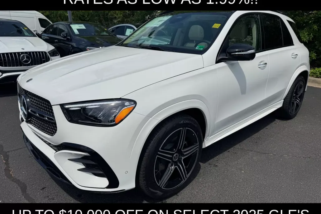 2025 Mercedes Benz GLE 350 4MATIC photo 1
