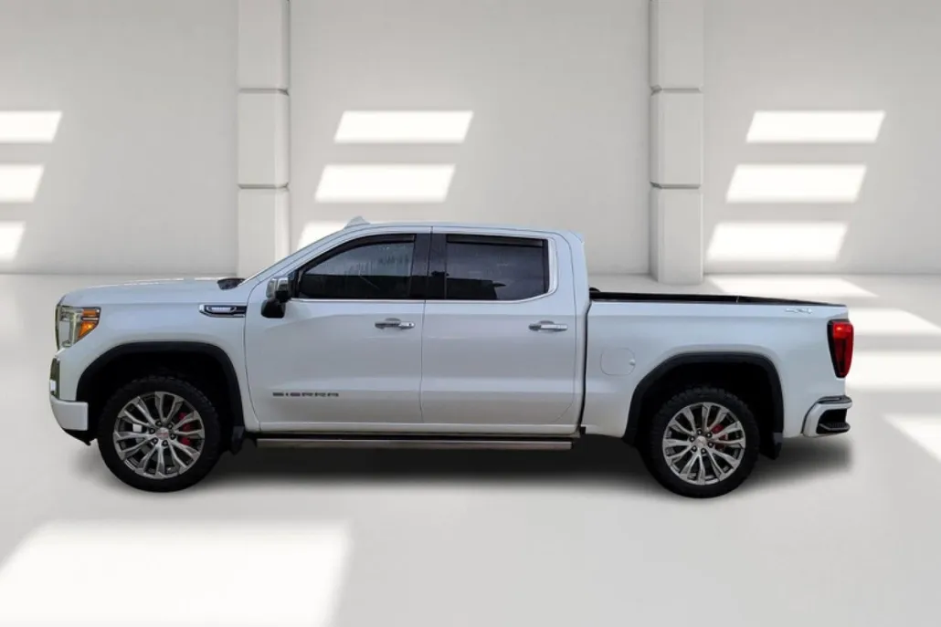 2021 Gmc Sierra 1500 SLT photo 1