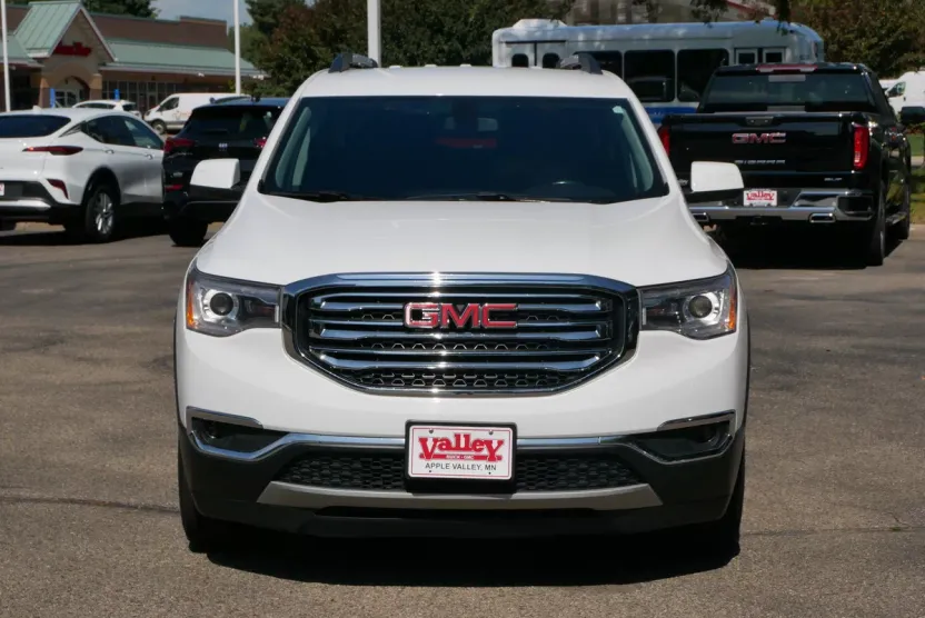 2019 Gmc Acadia SLE photo 1
