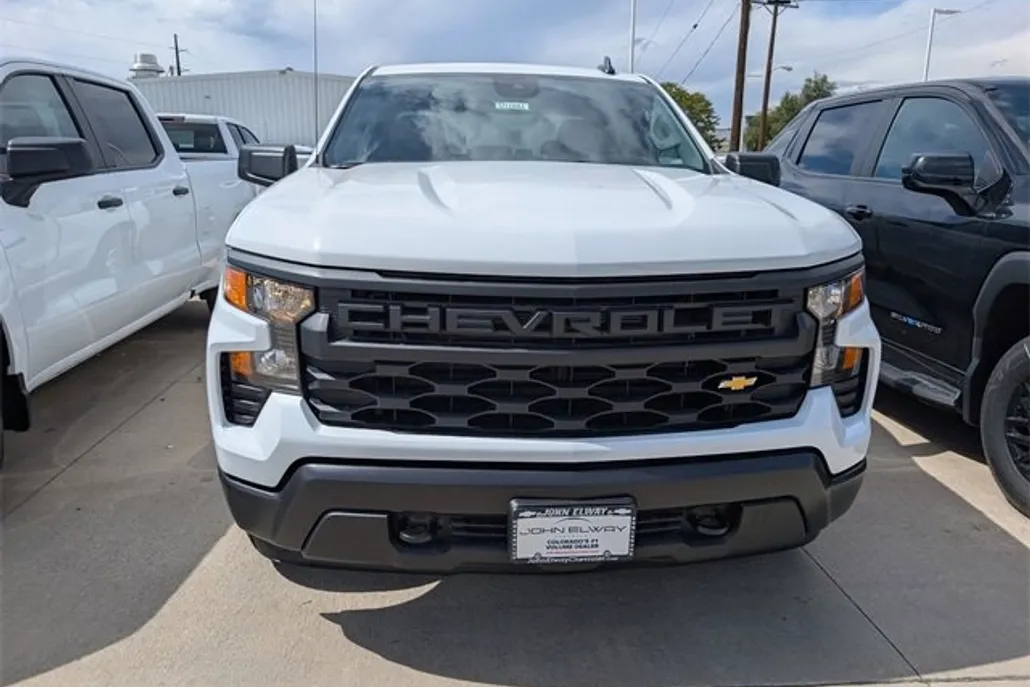 2026 Chevrolet Silverado 1500 photo 1