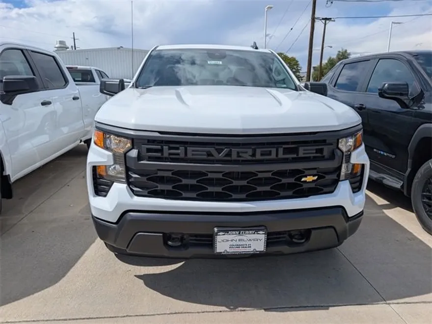 2026 Chevrolet Silverado 1500 photo 1