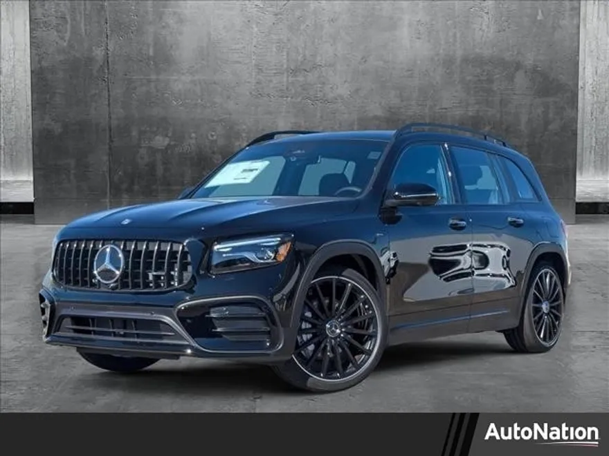 2025 Mercedes Benz GLB AMG 35 4MATIC photo 1