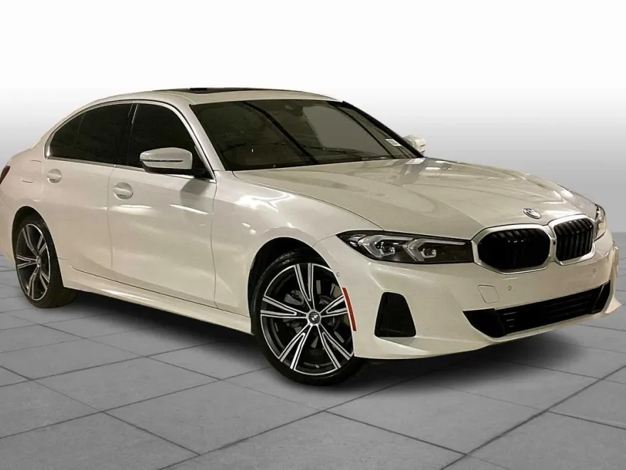 2024 Bmw 330e Sedan photo 1