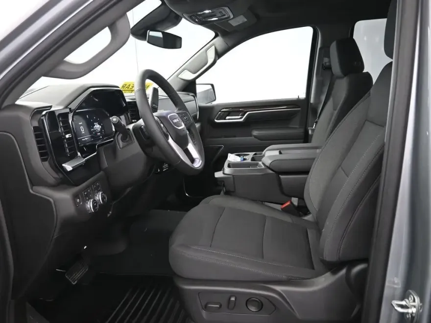 2025 Gmc Sierra 1500 SLE photo 10