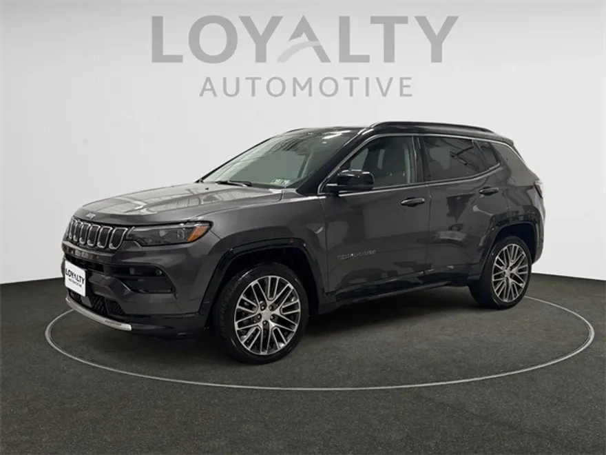 2022 Jeep Compass Limited photo 1