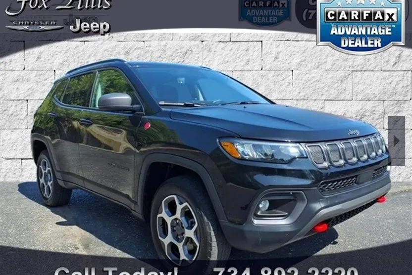 2022 Jeep Compass Trailhawk photo 1