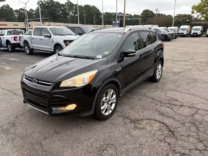 2015 Ford Escape Titanium photo 1