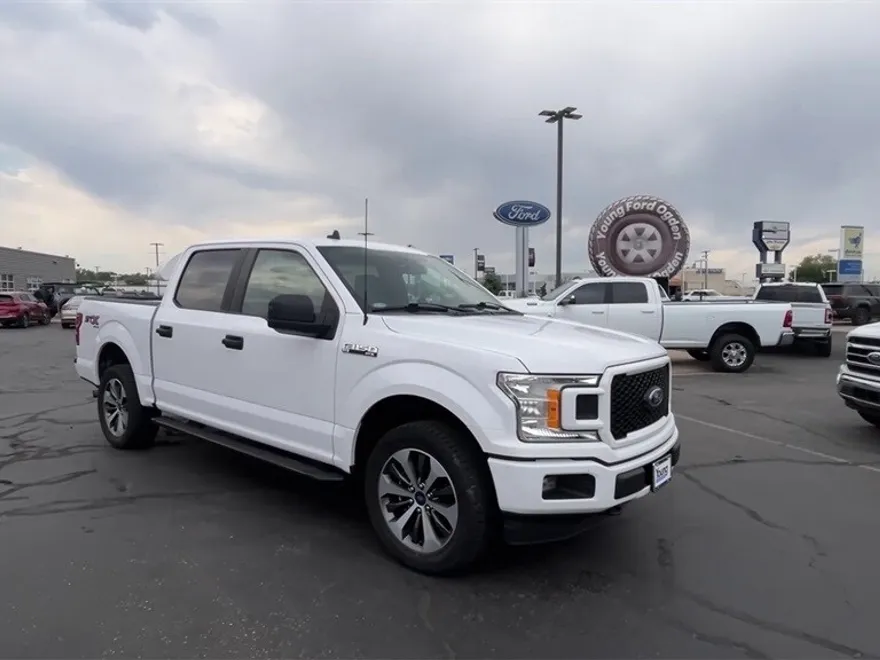 2020 Ford F-150 XL photo 1