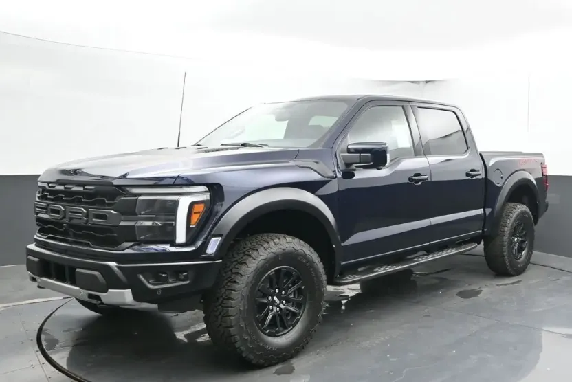 2025 Ford F-150 Raptor photo 1