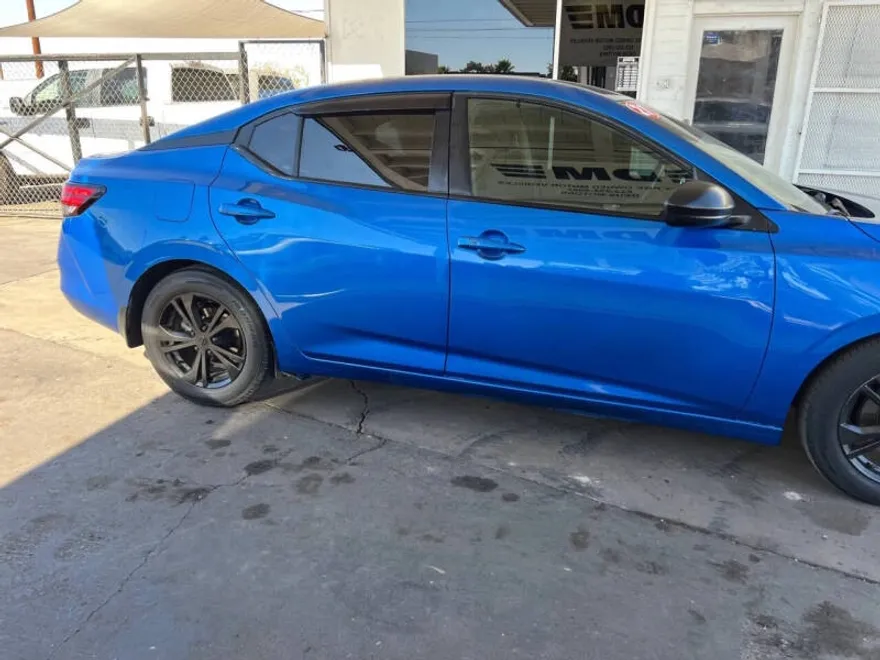 2021 Nissan Sentra SV photo 1