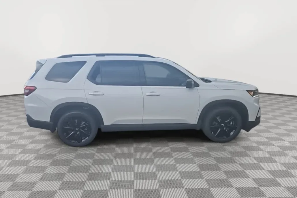 2025 Honda Pilot Black Edition photo 1