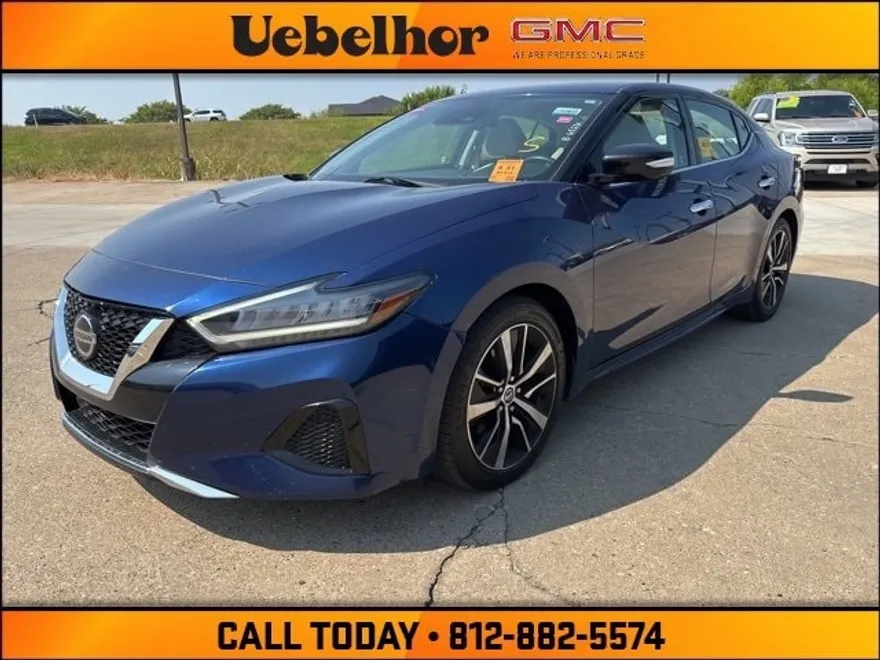 2022 Nissan Maxima SV photo 1