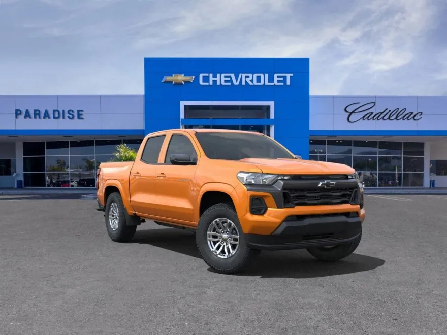 2025 Chevrolet Colorado Work Truck LT photo 1