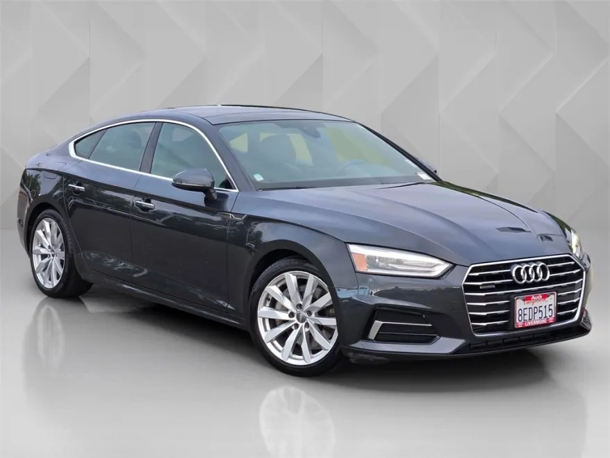 2018 Audi A5 2.0T Premium photo 1