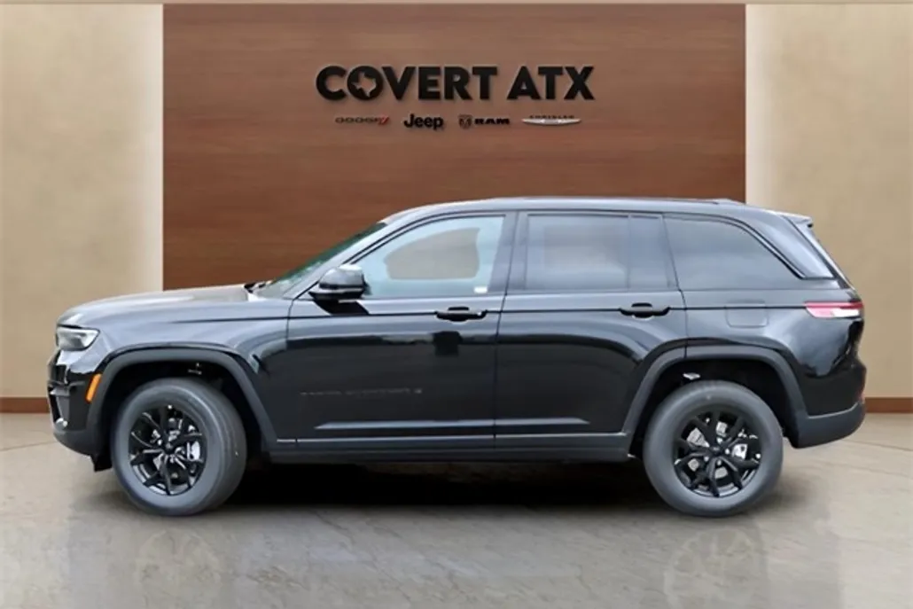 2025 Jeep Grand Cherokee Altitude X photo 1