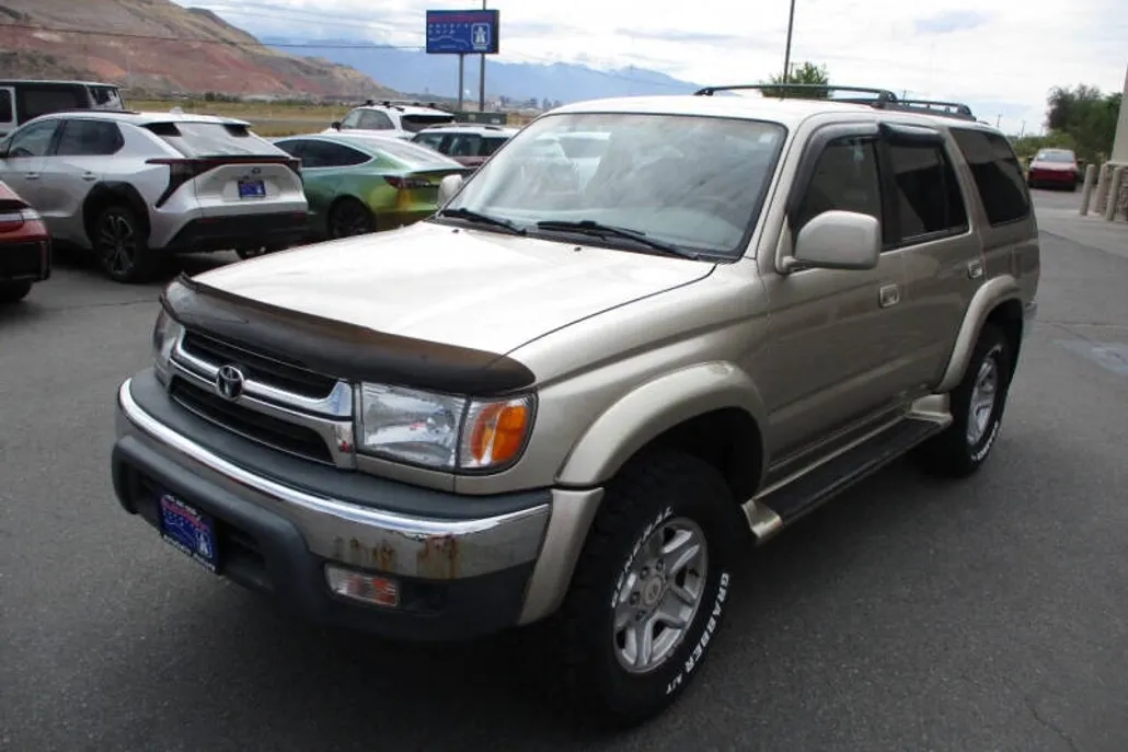 2001 Toyota 4Runner SR5 photo 1