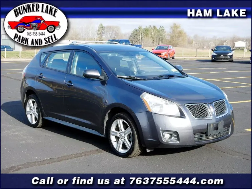 2009 Pontiac Vibe photo 1
