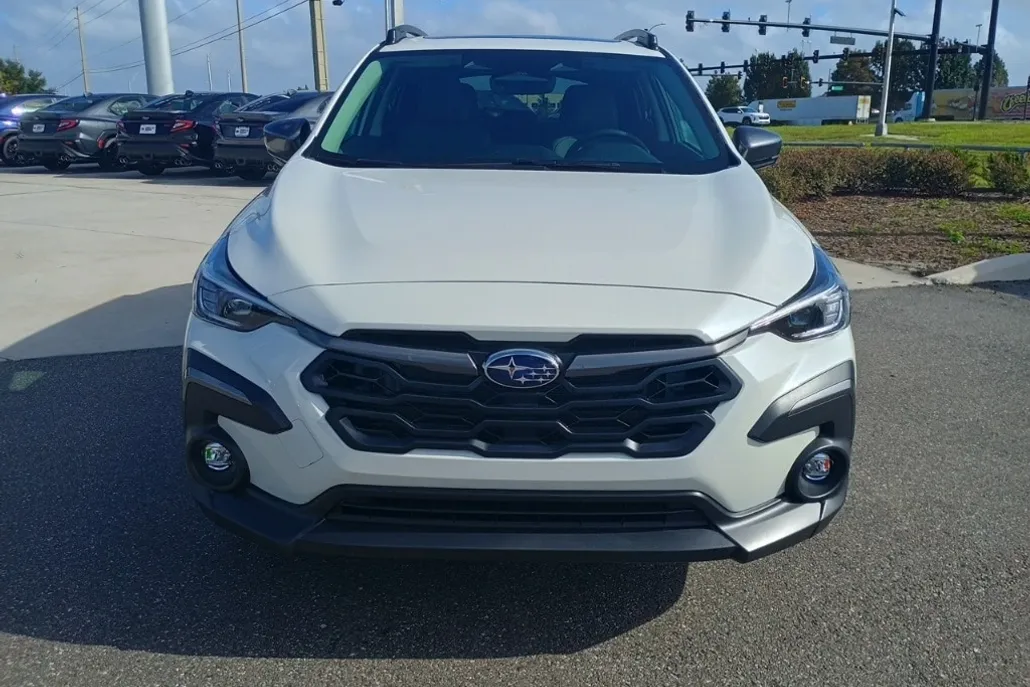 2025 Subaru Crosstrek Limited photo 1