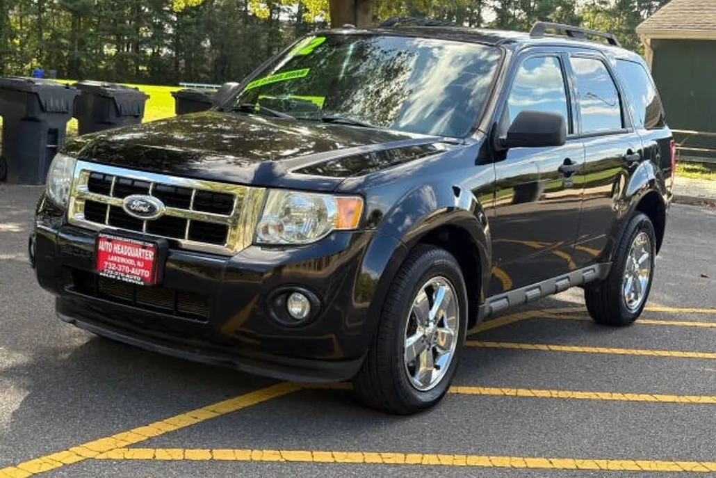 2012 Ford Escape XLT photo 1