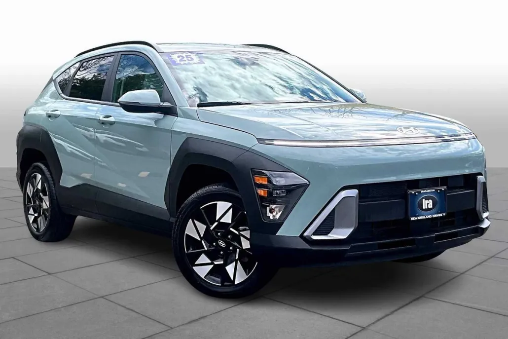 2025 Hyundai Kona SEL photo 1