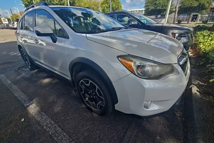 2015 Subaru Crosstrek Touring photo 1