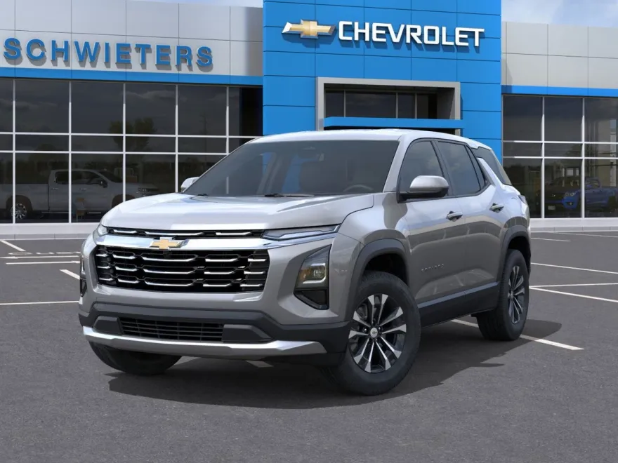 2026 Chevrolet Equinox LT photo 1