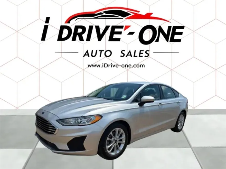 2019 Ford Fusion SE photo 1
