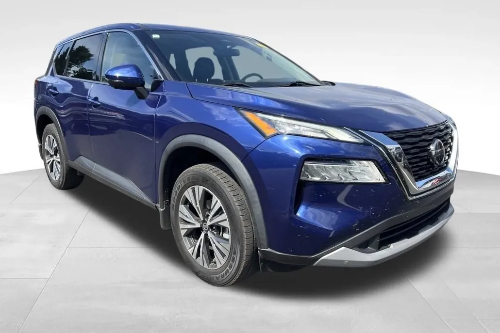 2021 Nissan Rogue SV photo 1