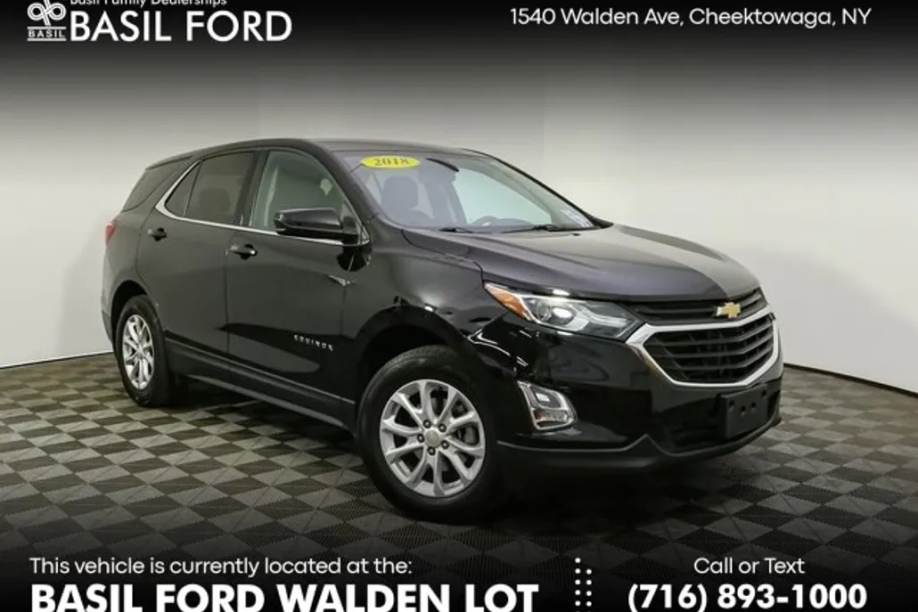2018 Chevrolet Equinox LT photo 1