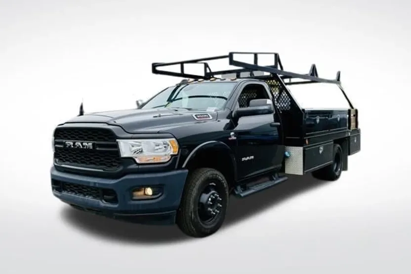 2022 Ram 3500 Tradesman photo 1