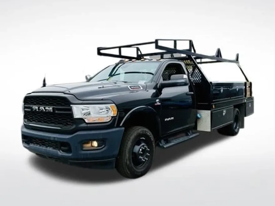2022 Ram 3500 Tradesman photo 1