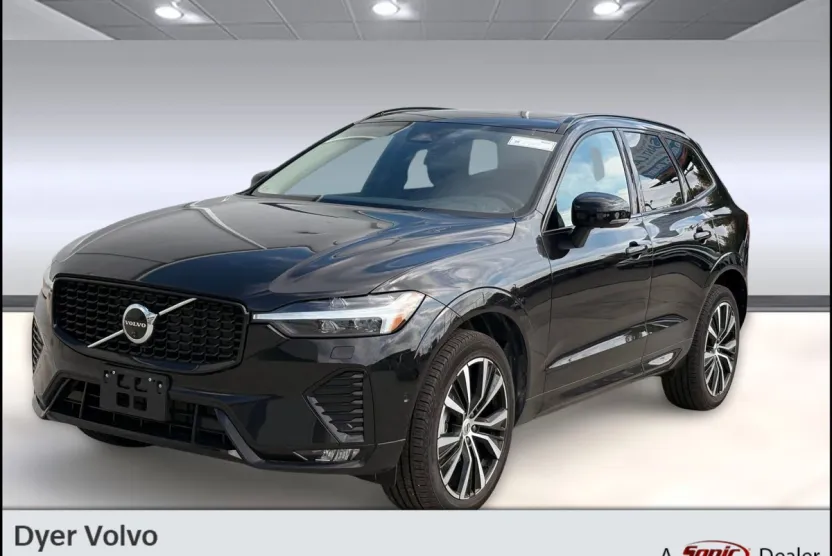 2025 Volvo XC60 Plus photo 1