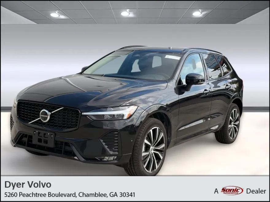 2025 Volvo XC60 Plus photo 1